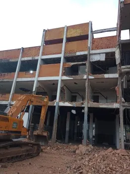 Empresa de Demolição Controlada no Rio de Janeiro